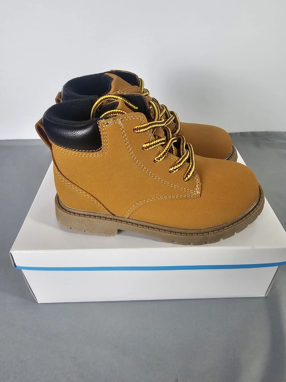NEW Carter's Toddler Boys Tan Lace-Up Work/Classic Hiking Style Boots Size 12